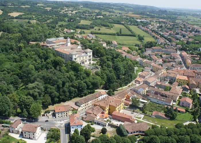 Il Convento Di San Fermo Farmház