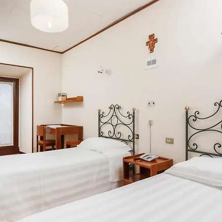 Il Convento Di San Fermo Agroturismo *