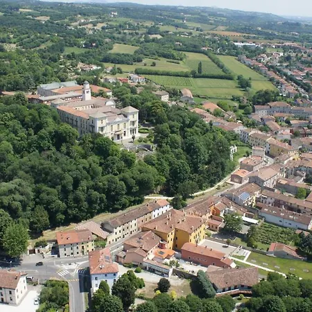 Il Convento Di San Fermo Alloggio per agriturismo