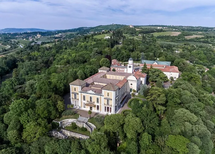 Il Convento Di San Fermo Feriegård Lonigo